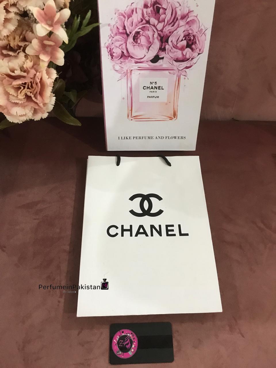 Chanel Luxury White Perfume Gift Bag – Classic Edition