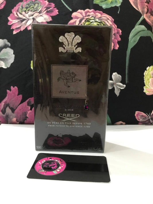Creed Aventus Eau de Parfum 100ml perfume bottle and packaging.